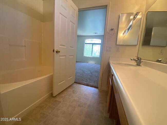 Building Photo - 12360 W Heatherbrae Dr