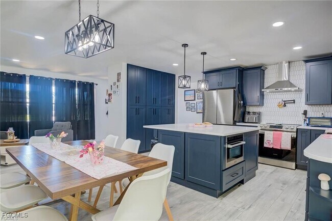 Building Photo - 1846 Seafan Cir