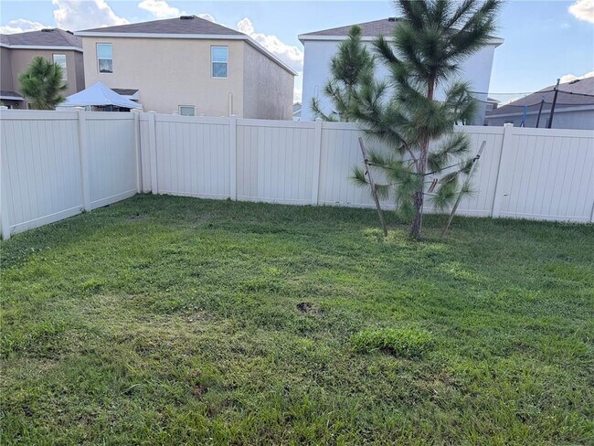 Building Photo - 5675 Chorleywood Ln