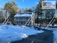 Building Photo - 44 Pinewood Rd