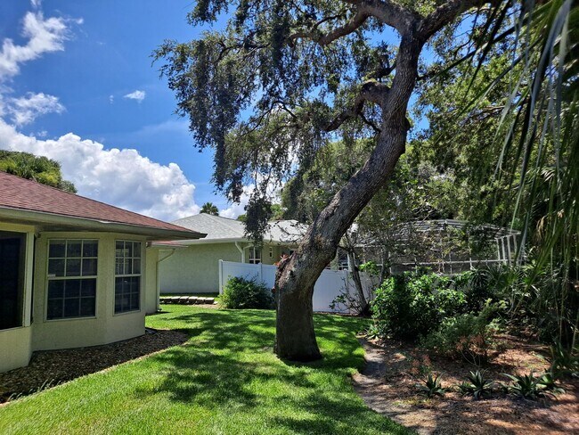 Building Photo - BEACHSIDE NSB FURNISHED RENTAL AVAILABLE MONTHLY!