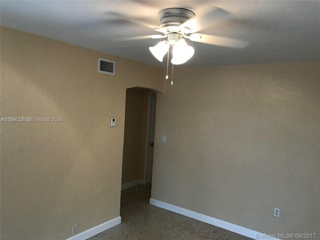 Building Photo - 43 NW 76th Ave