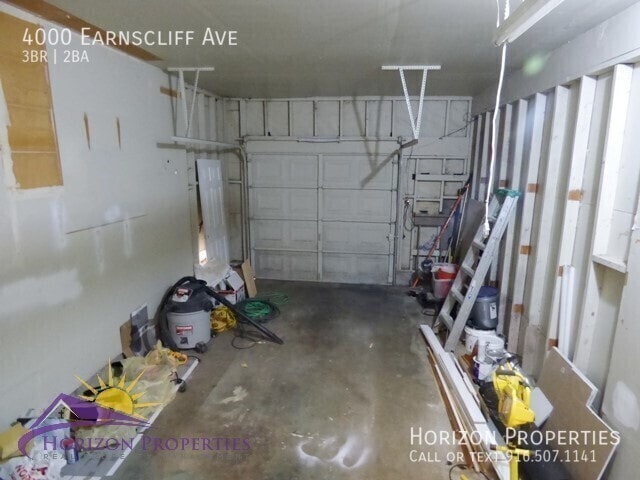 Building Photo - 4000 Earnscliff Ave