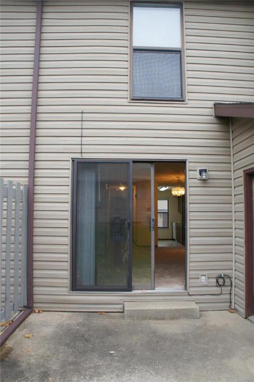 Building Photo - 449 Ponderosa Ave