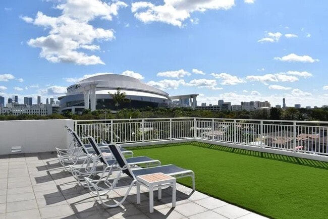 Building Photo - 1760 NW 7th St