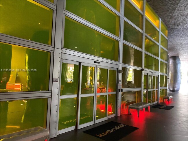 Building Photo - 465 Brickell Ave