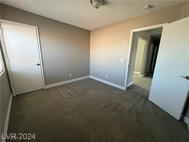 Building Photo - 1424 Lodgepole Dr