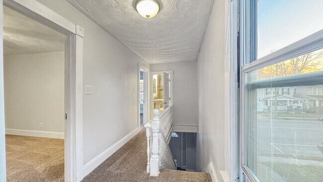 Building Photo - 2728 E Virginia Beach Blvd