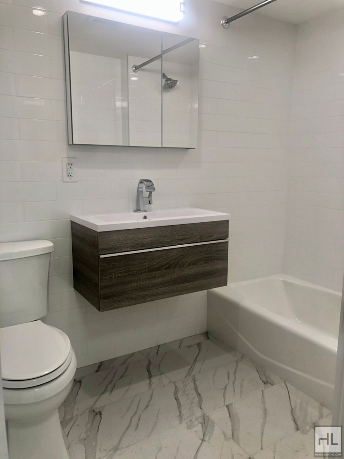 Building Photo - Bedford-Stuyvesant / 2-Bed 1-Bath / Private Outdoor Space