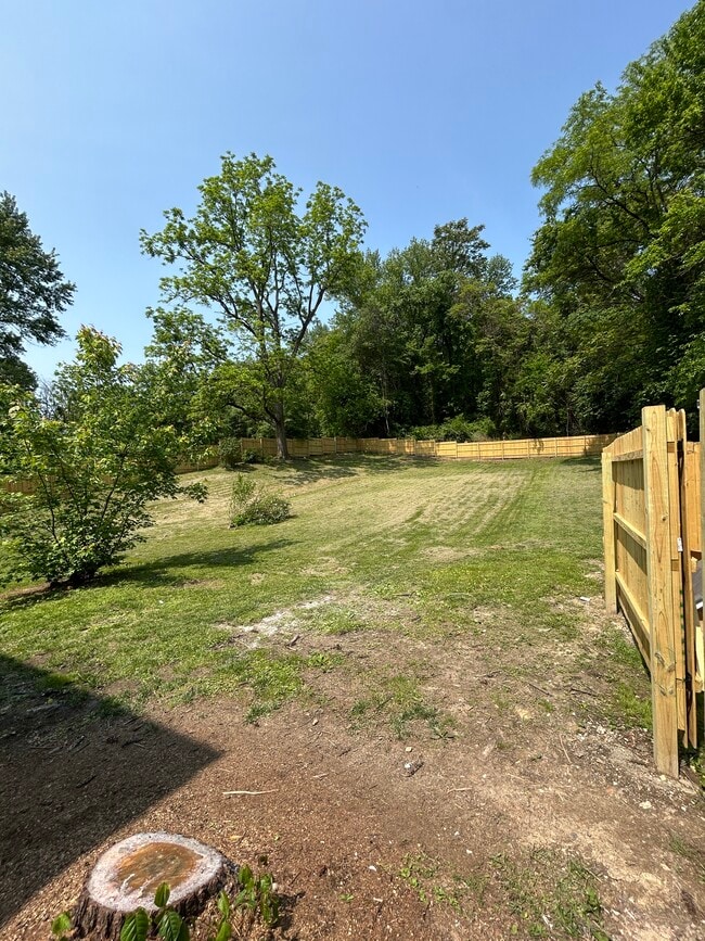 Building Photo - 1521 Adamsville Rd