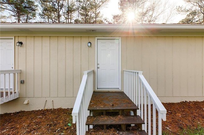 Building Photo - 4283 E Paulding Dr