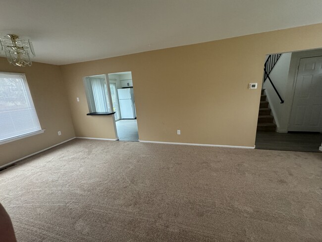 Living and Dining room - 1912 Ironwood Ln