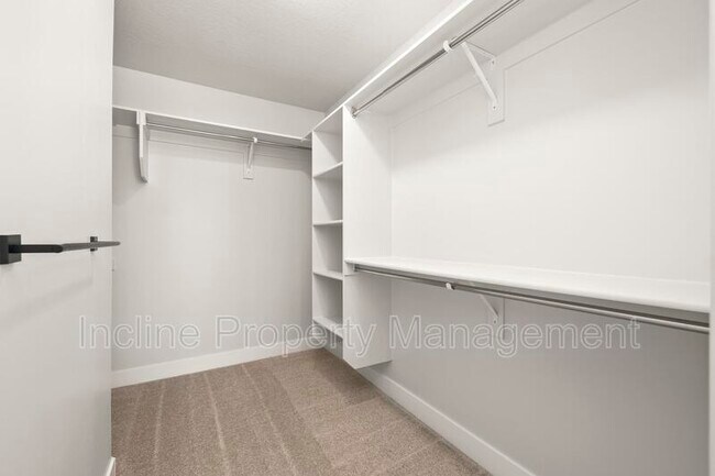 Building Photo - 12329 Boggs Wy