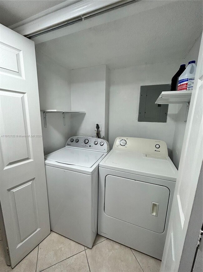 Building Photo - 9401 SW 4th St