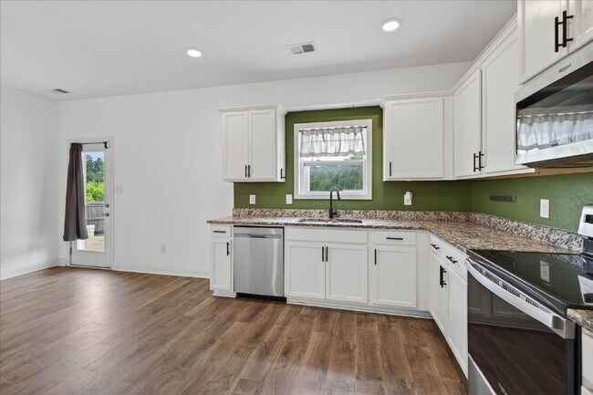 Building Photo - 1264 Black Oak Cir