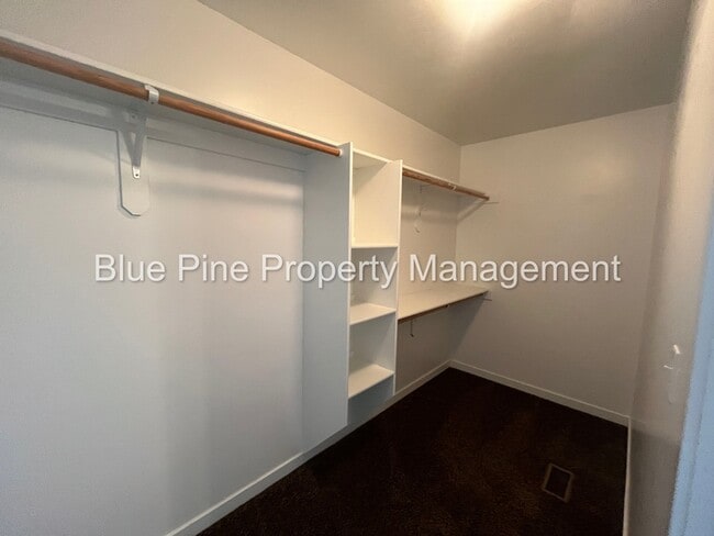 Building Photo - 2853 Murwood