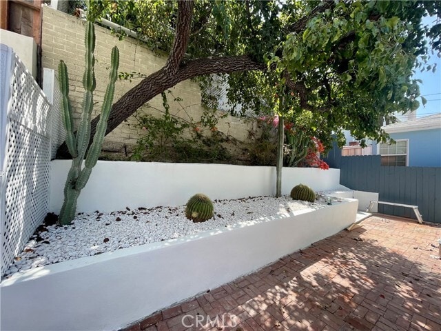 Building Photo - 3112 Highland Ave