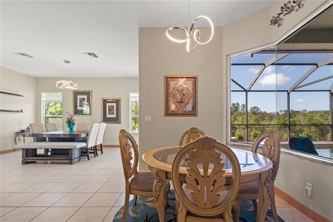Building Photo - 10206 Shooting Star Ct