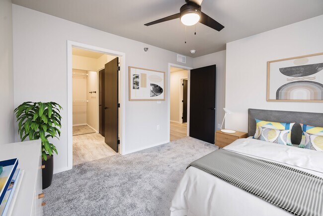 Building Photo - Valley Vue Apartments