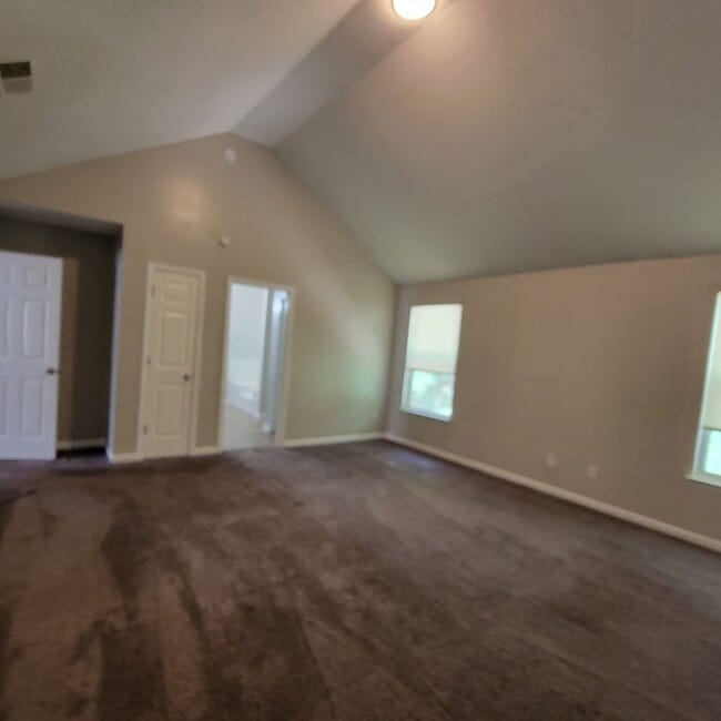 Building Photo - Newer Home For Rent 2 Story - Just Like Br...