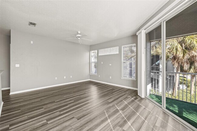 Building Photo - 5519 Legacy Crescent Pl