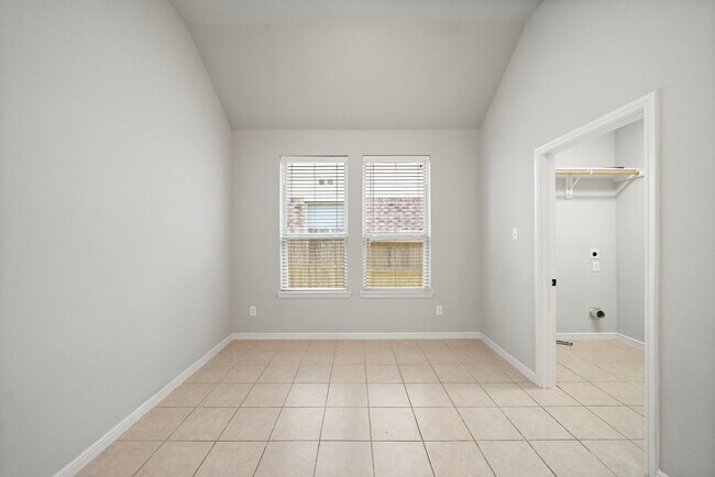 Building Photo - 27924 Seger Bnd Trl