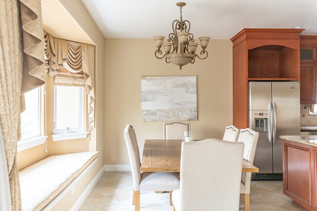 Building Photo - 1805 Speyer Ln