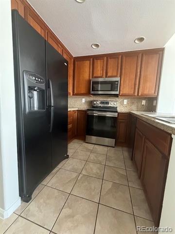 Building Photo - 16262 E Geddes Ln