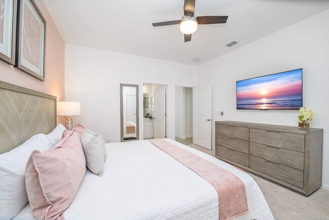 Building Photo - 2493 Rama Dr