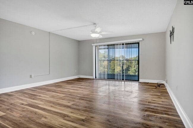 Building Photo - 1825 St Julian Pl