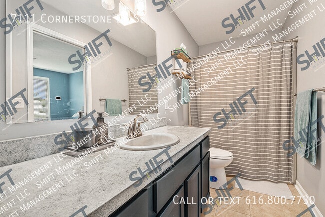 Building Photo - 7111 Cornerstone Dr SE