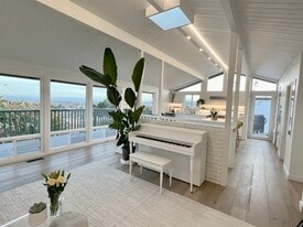 Building Photo - 1252 De la Guerra Rd