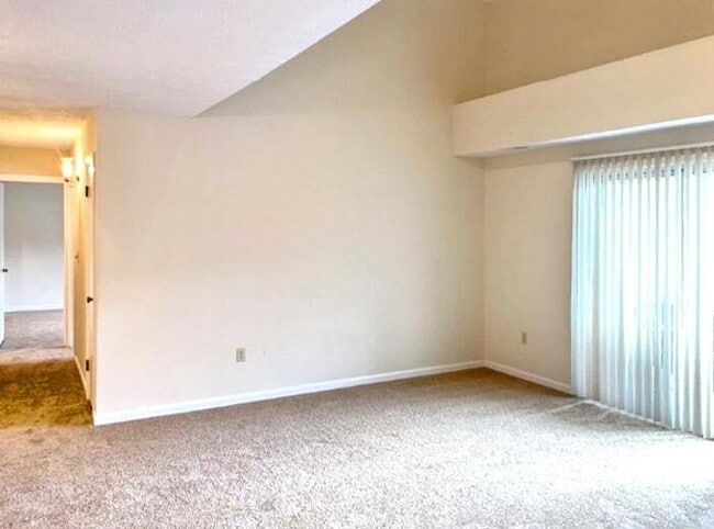 Building Photo - 12044 Cardamom Dr