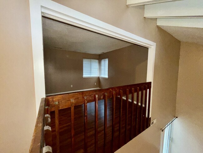 Building Photo - 845 Crashaw St