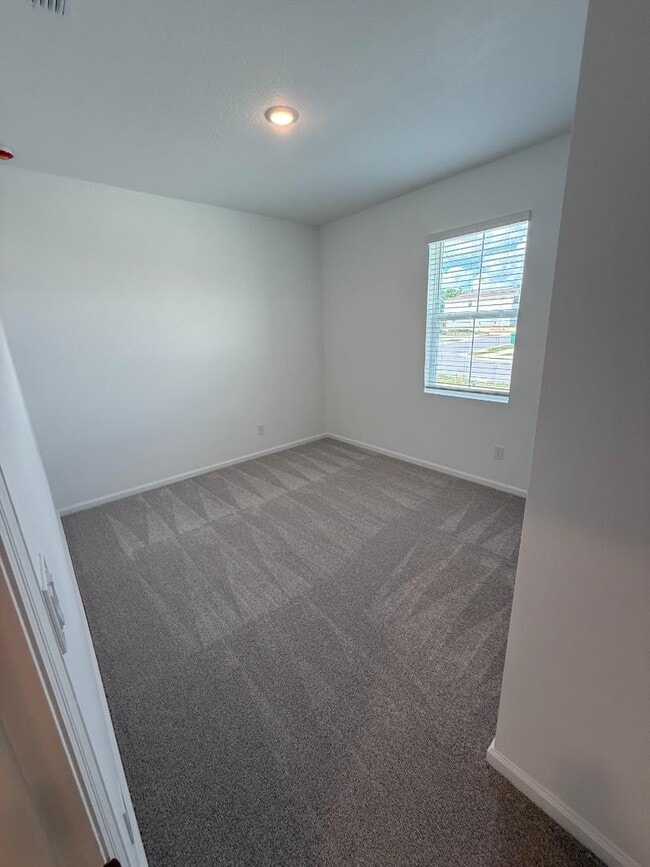 Building Photo - 5025 Quarryside Dr