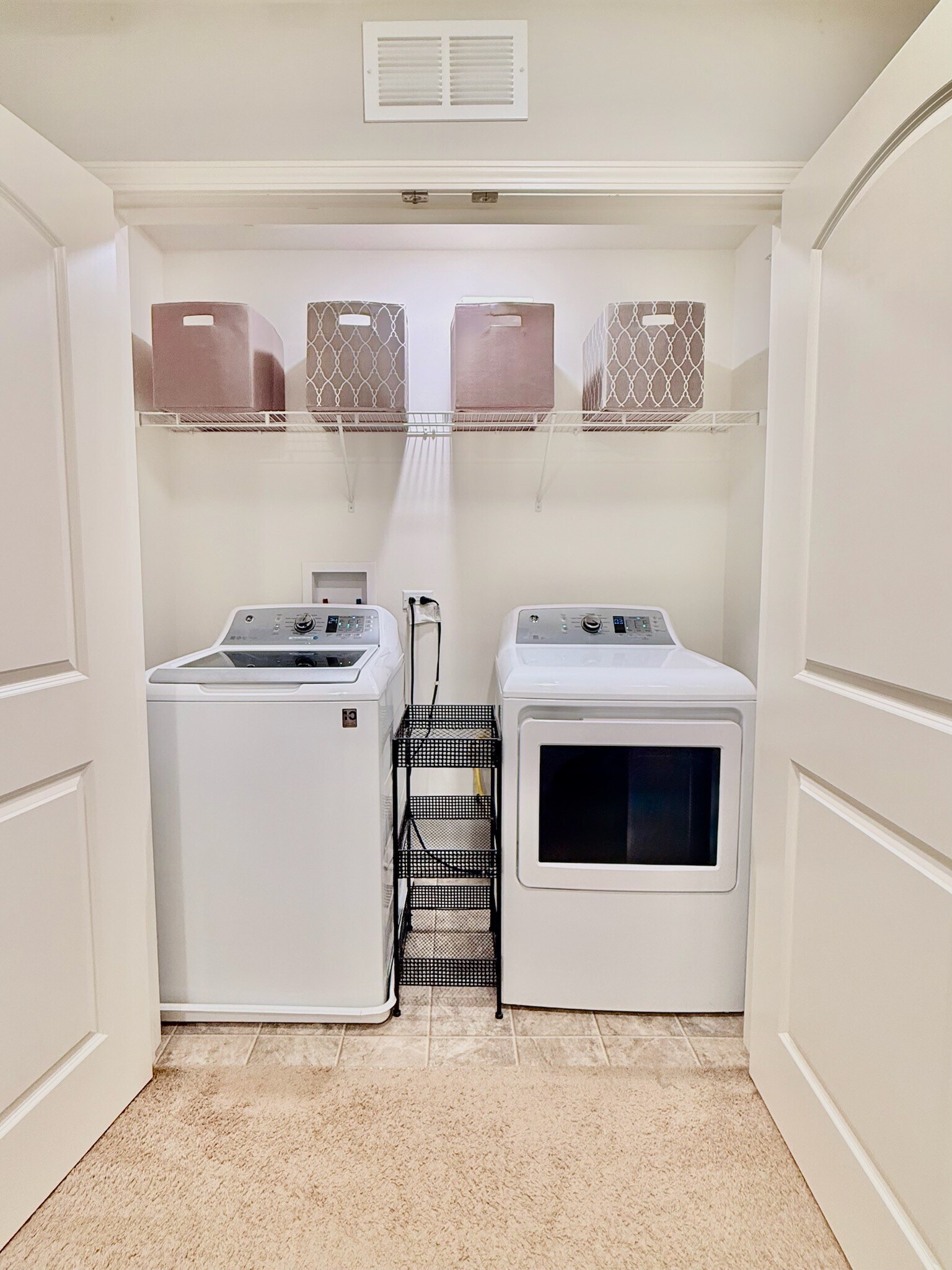 Building Photo - 1114 Evergreen Ave