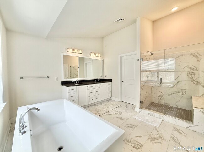 Building Photo - 48 Winding Ridge Way