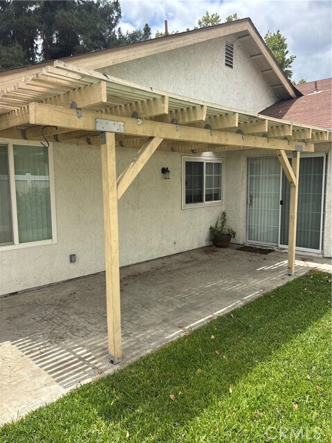 Building Photo - 11266 Ramway Rd