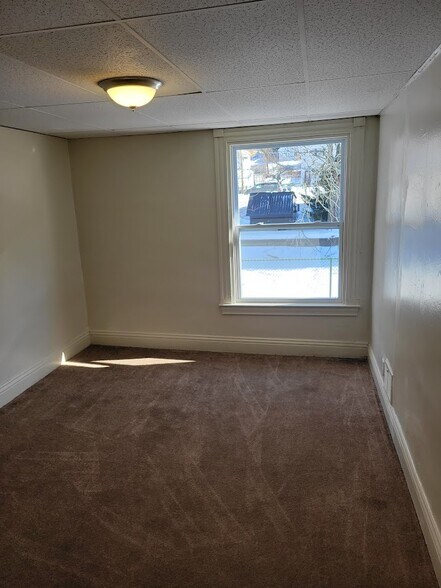 Building Photo - 425 Ohio Ave