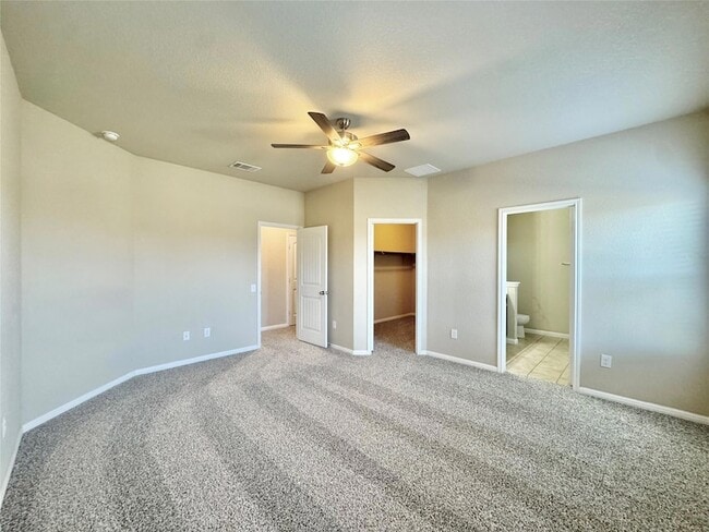 Building Photo - 1521 Maier Dr