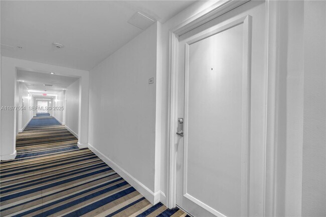 Building Photo - 18800 NE 29th Ave