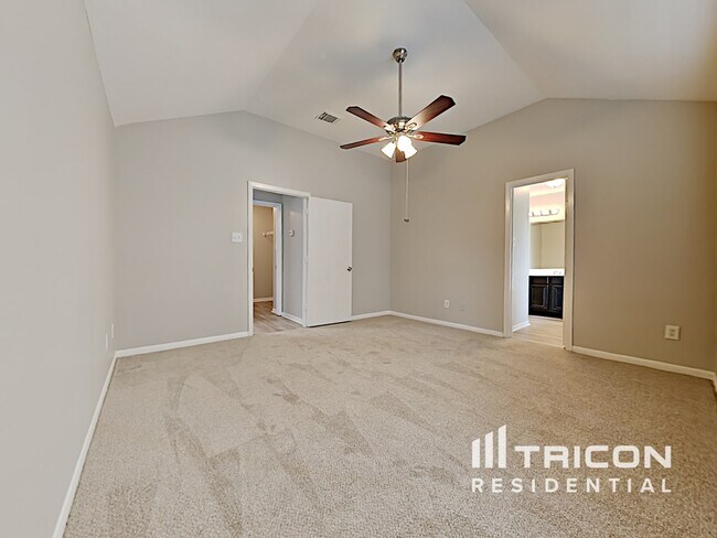 Building Photo - 15931 Imperial Forest Ln