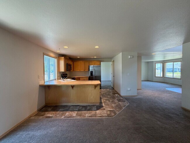 Building Photo - 4003 Messara Ln
