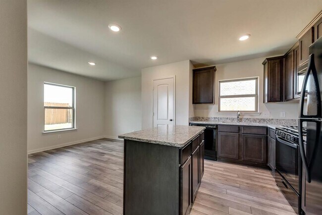 Building Photo - 3017 Boran Dr