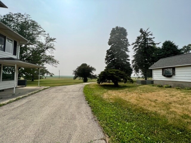 Building Photo - 28928 Glidden Rd