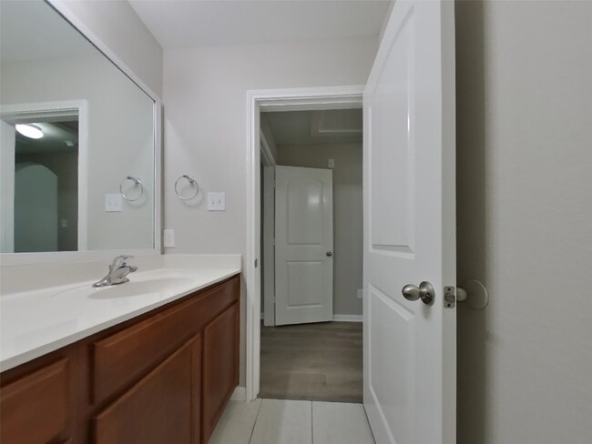 Building Photo - 437 Palomino Stand Dr