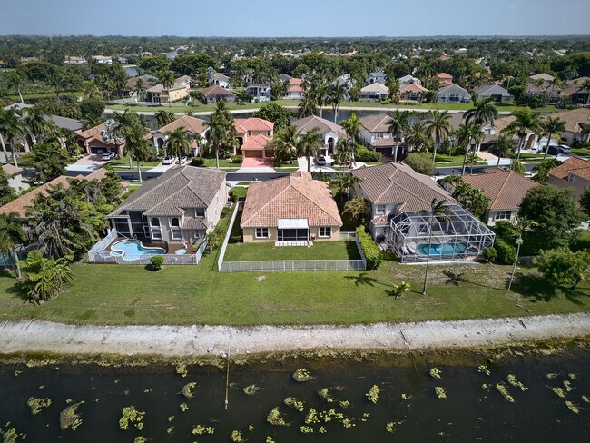 Building Photo - 12325 Cascades Pointe Dr