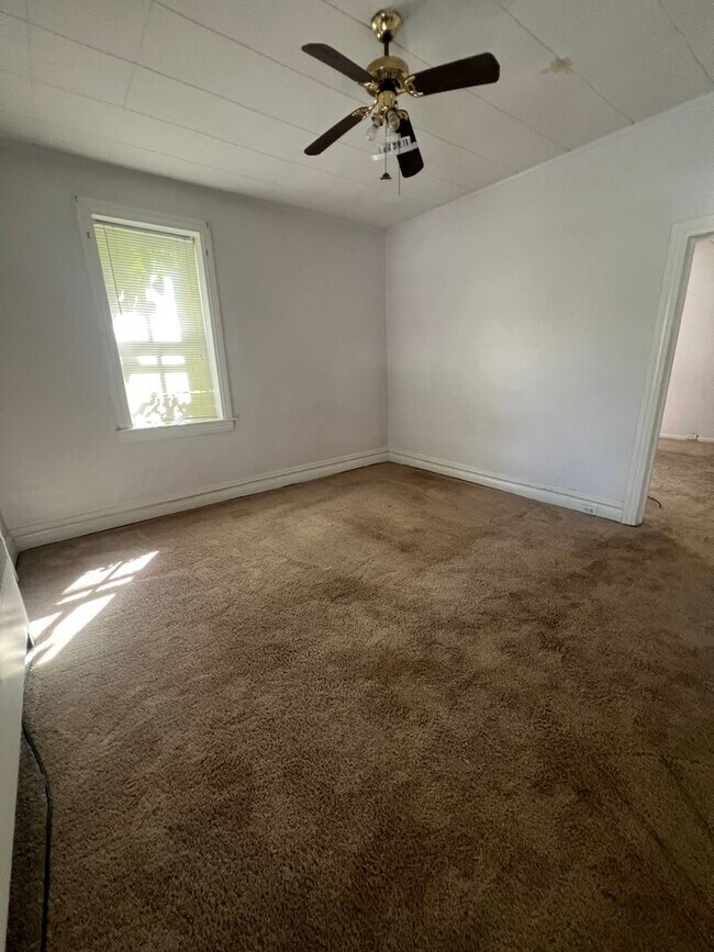 Building Photo - 201 Nashville Blvd