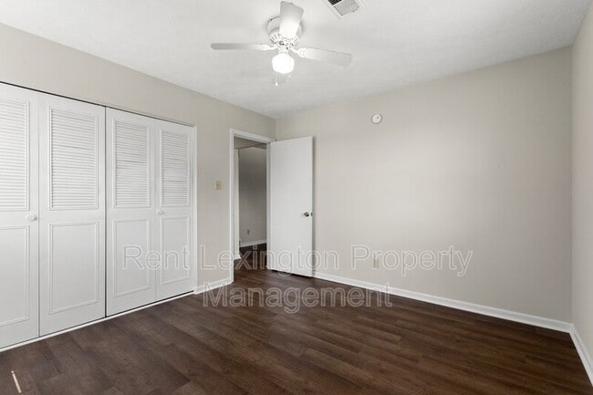 Building Photo - 4029 Victoria Way