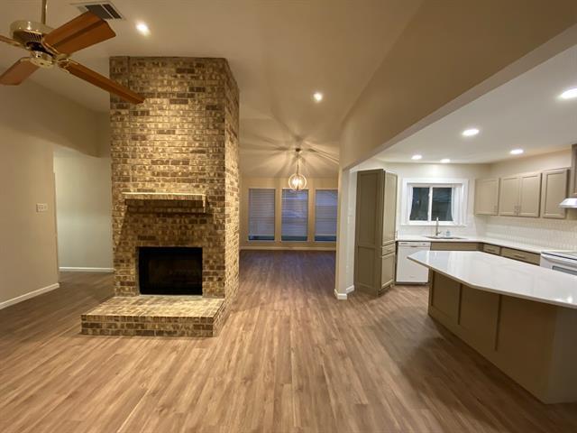 Building Photo - 712 Wedgegate Dr